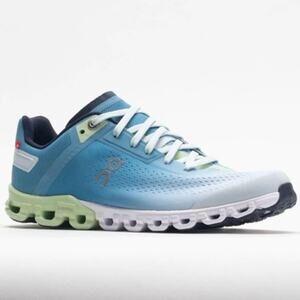 On Running Cloudflow Running Shoe In Niagara/Meadow